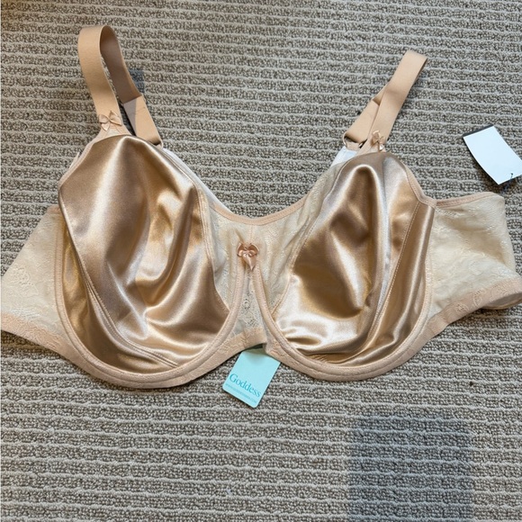 Goddess Other - Goddess Yvette Full Coverage Smoothing Bra 52C Underwire Champagne Beige NWT